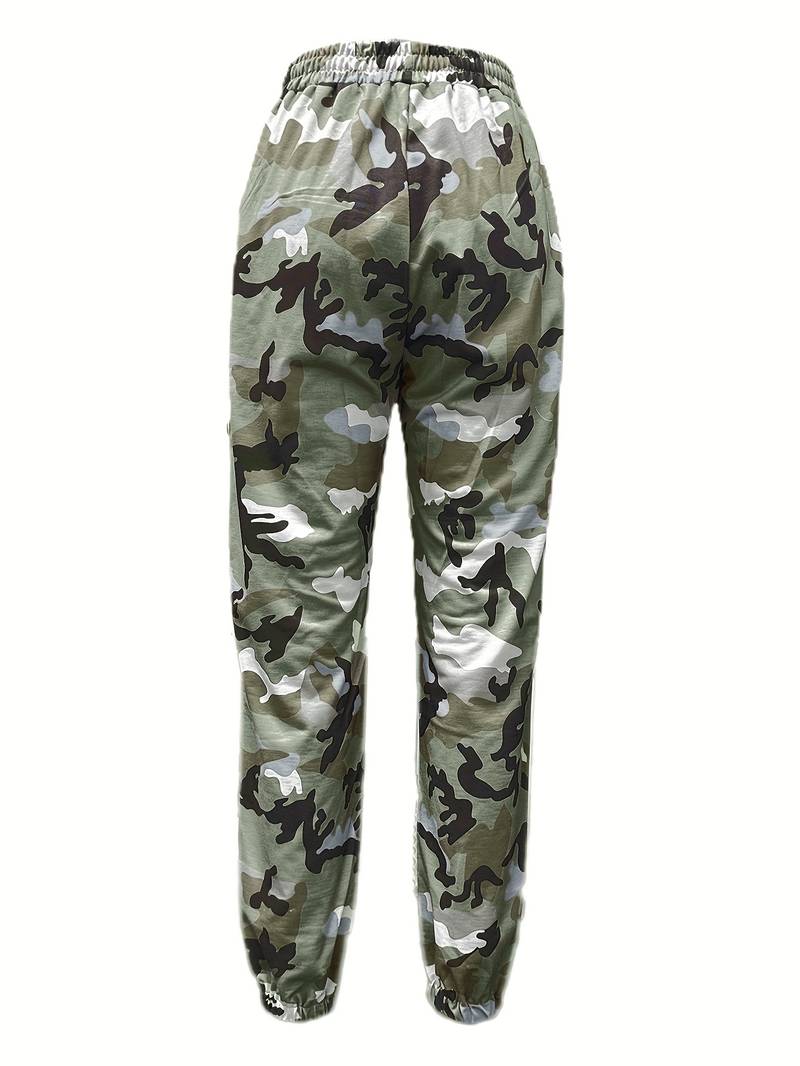 Zara - Cargohose mit Camouflage-Muster und Kordelzug