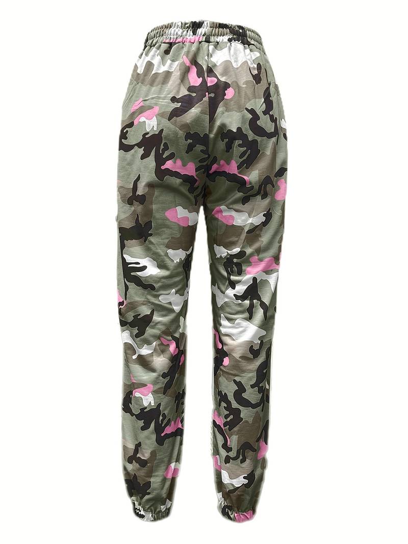 Zara - Cargohose mit Camouflage-Muster und Kordelzug